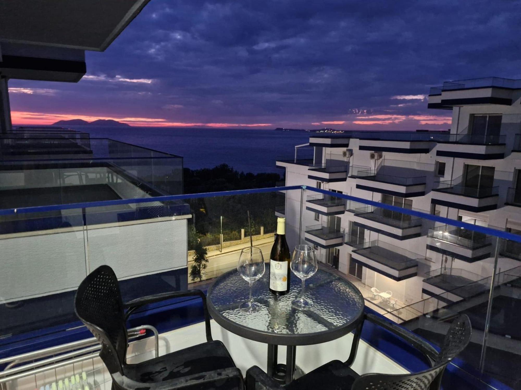 Sunset Vista Retreat Daire Avlonya Dış mekan fotoğraf